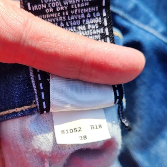 7 For All Mankind Ankle Gwenevere Women's Jeans Size 28 Blue Distressed Cropped - Picture 5 of 10